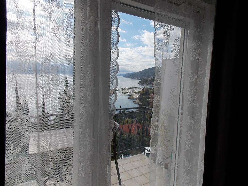 Apartment Ellalinda Opatija Extérieur photo