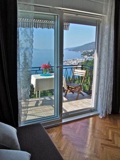 Apartment Ellalinda Opatija Extérieur photo